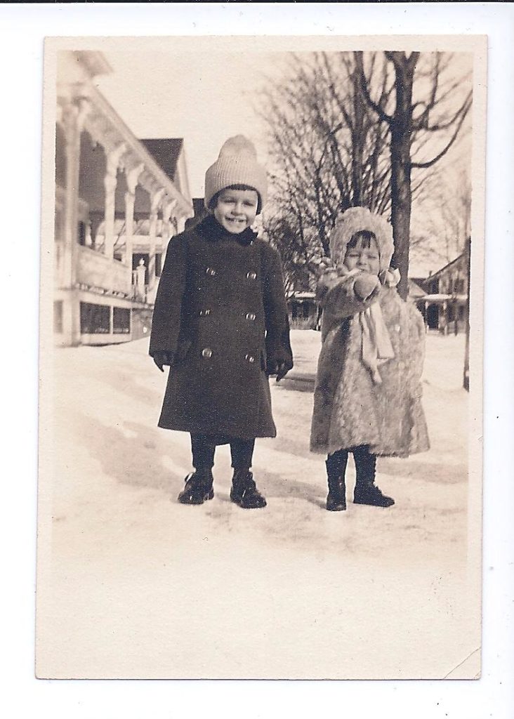 Fran and Dick Larkin as Young Children